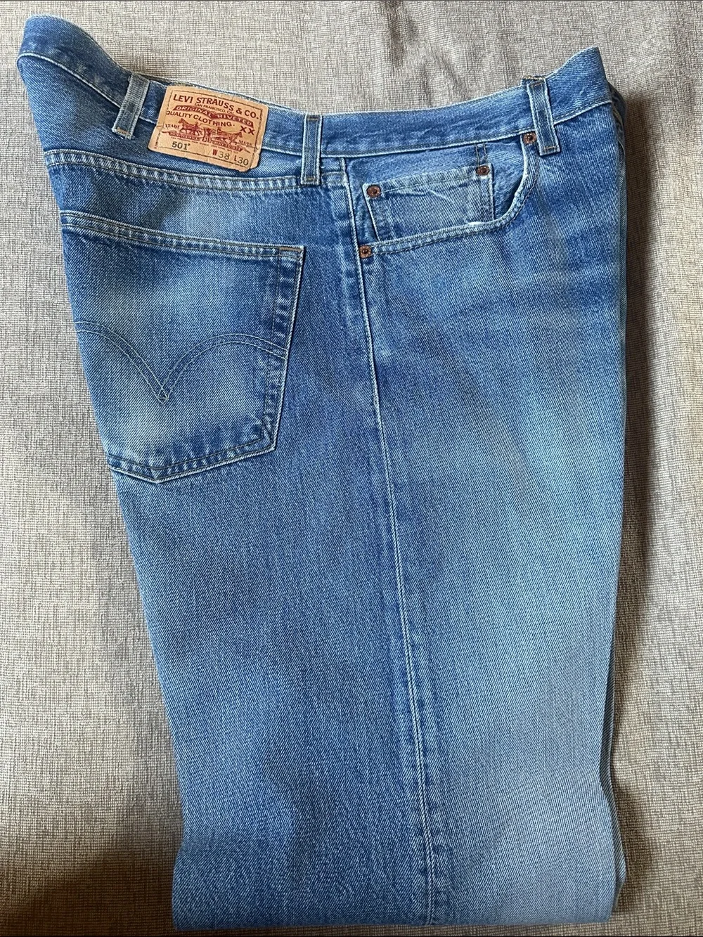 Levi's 501 Men’s Blue Denim Jeans - W38 L30 button fly dry cleaned cowboy crease